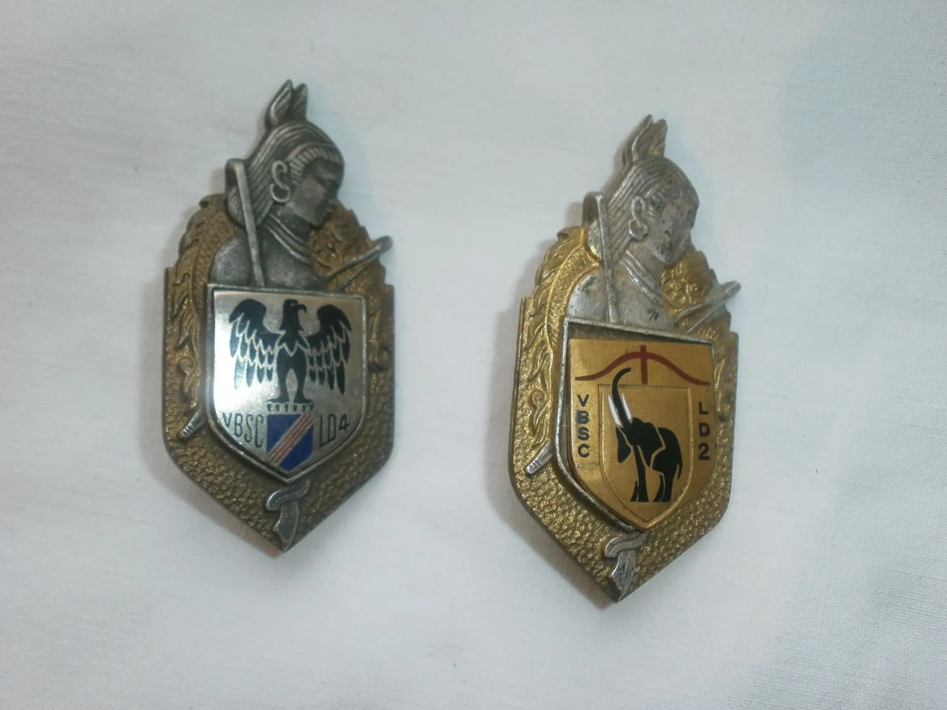 lot 6 refrappes insignes Gendarmerie - 4