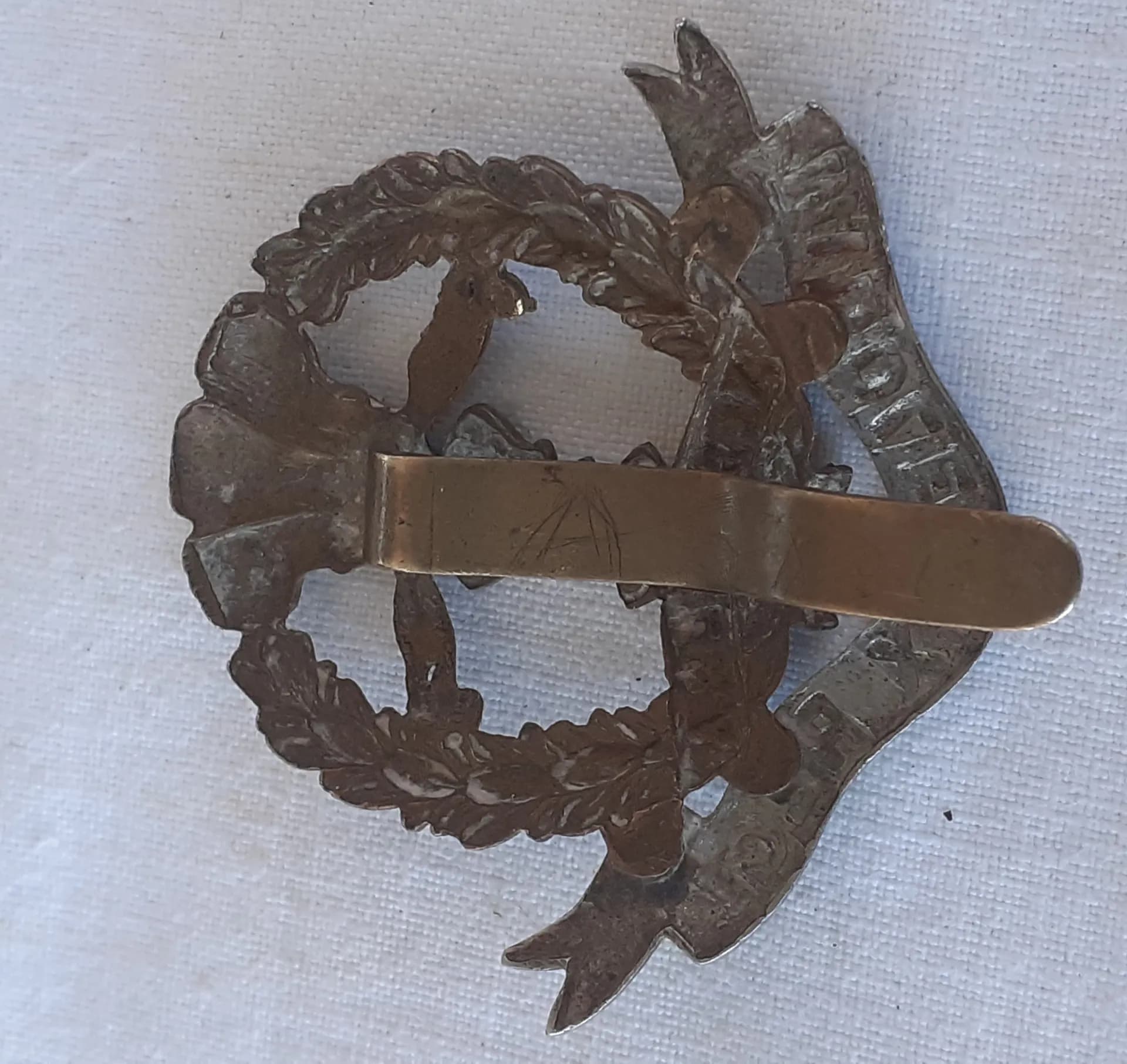Cap Badge Middlesex Regiment - 4