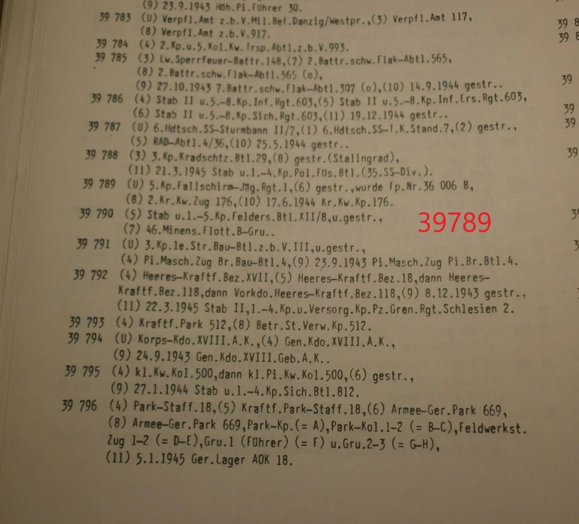 courrier envoyé en 1942  à un parachutiste allemand vétéran de la Crête - 4