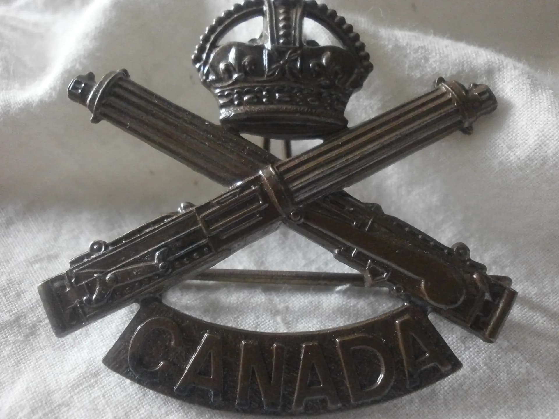 insigne de casquette d’officier du Canadian Machine Gun Corps WW1 - 4