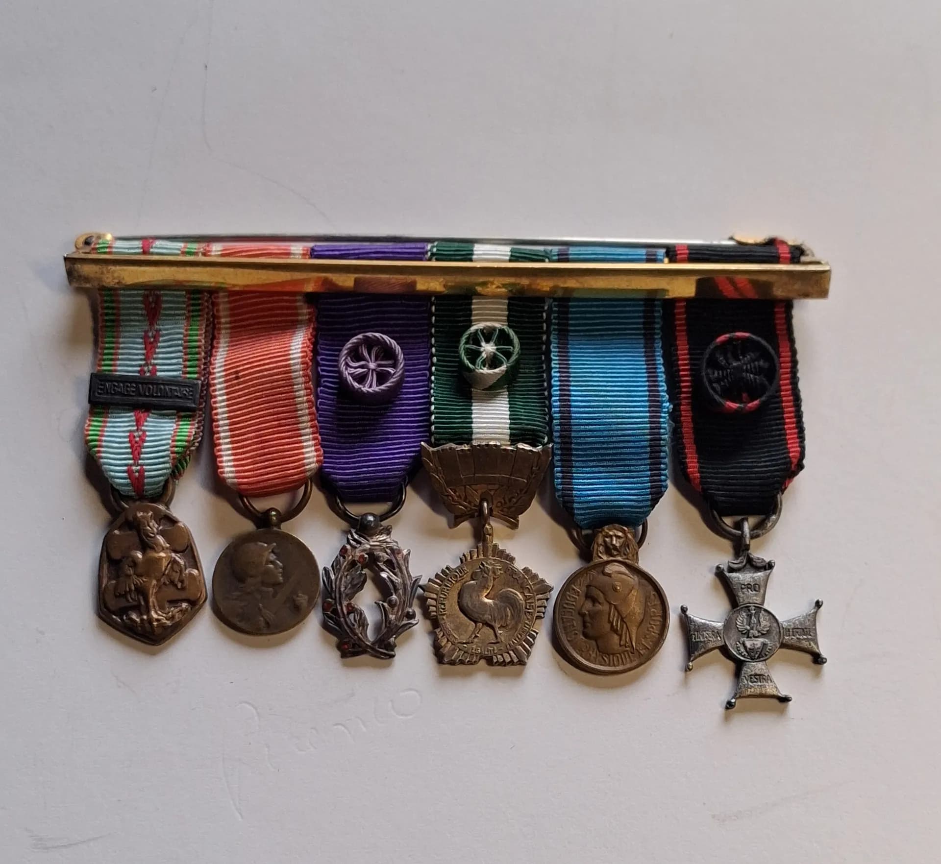 2 barrettes de décorations miniatures ww1 et ww2 - 8