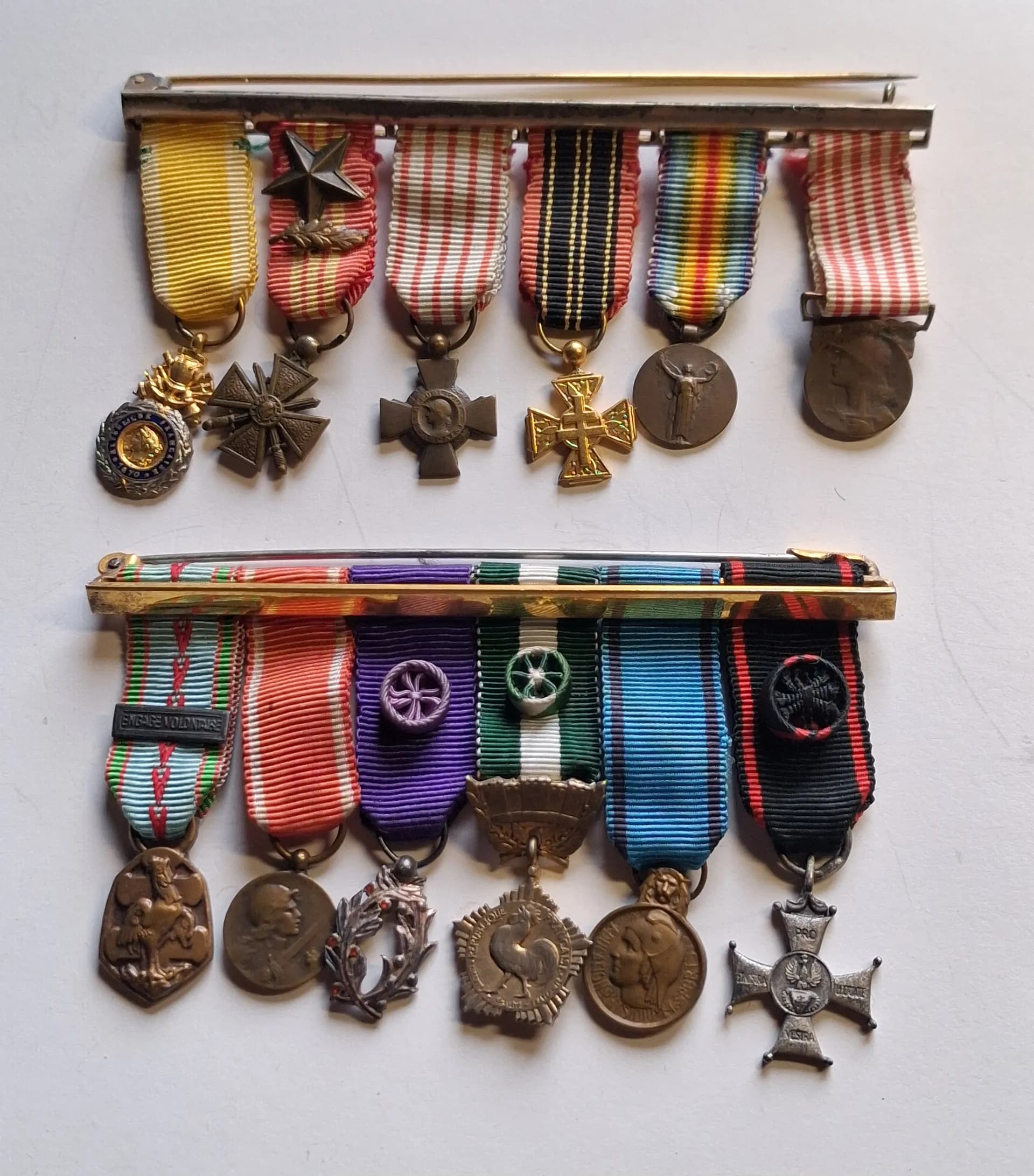 2 barrettes de décorations miniatures ww1 et ww2 - 1