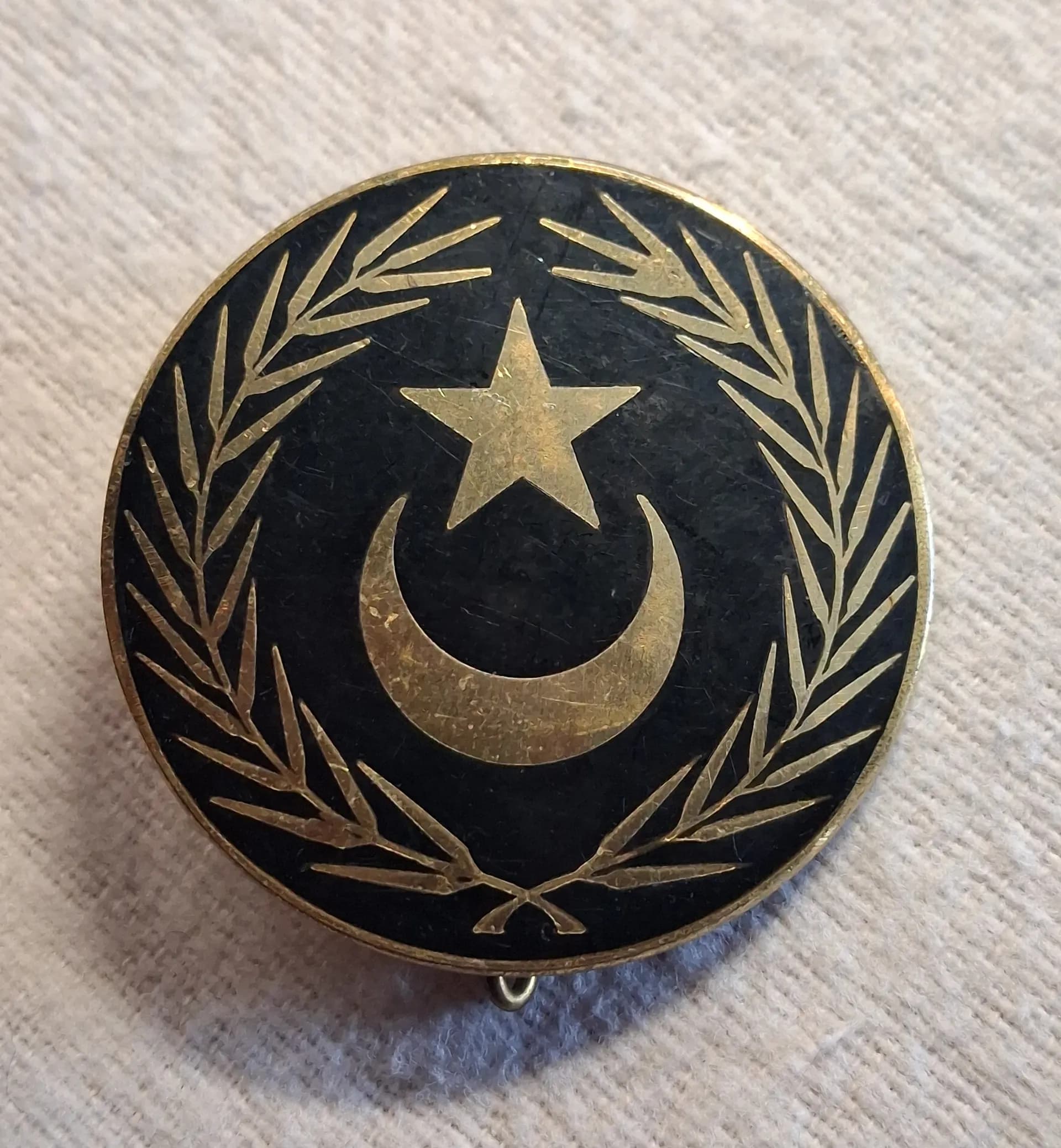 Insigne de béret garde et gendarmerie de Mauritanie - 1