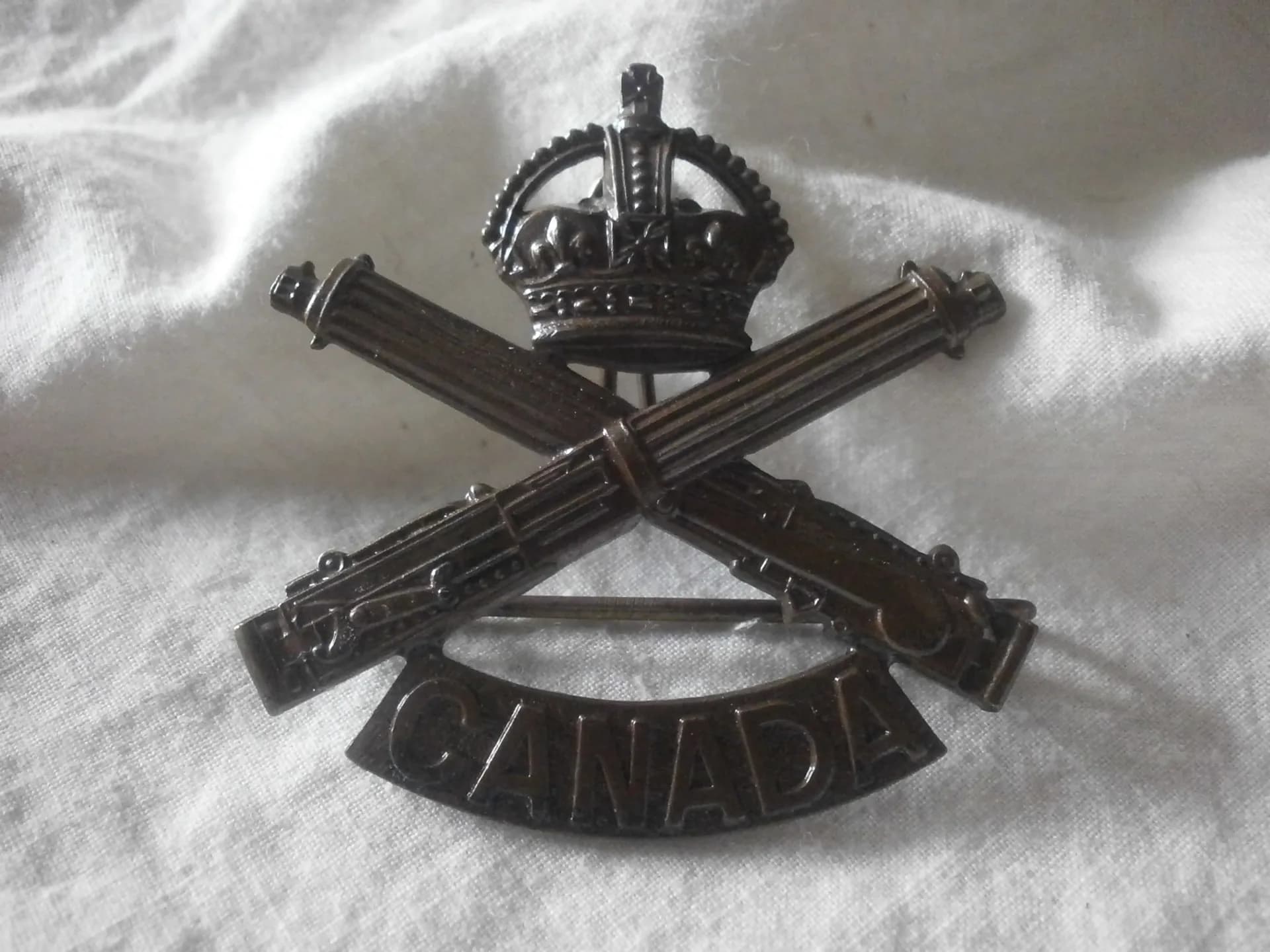 insigne de casquette d’officier du Canadian Machine Gun Corps WW1 - 3