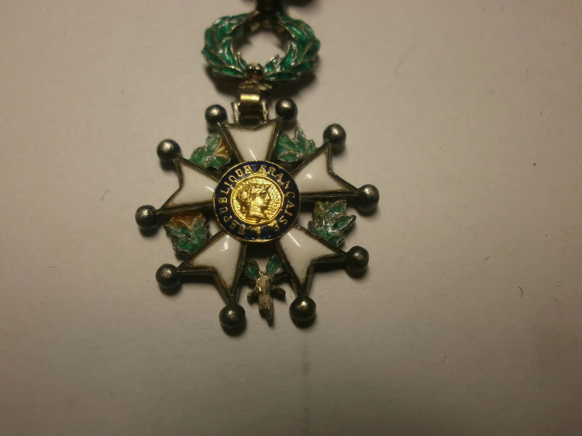 miniature Légion d Honneur IVe république uniface avec brillants - 3