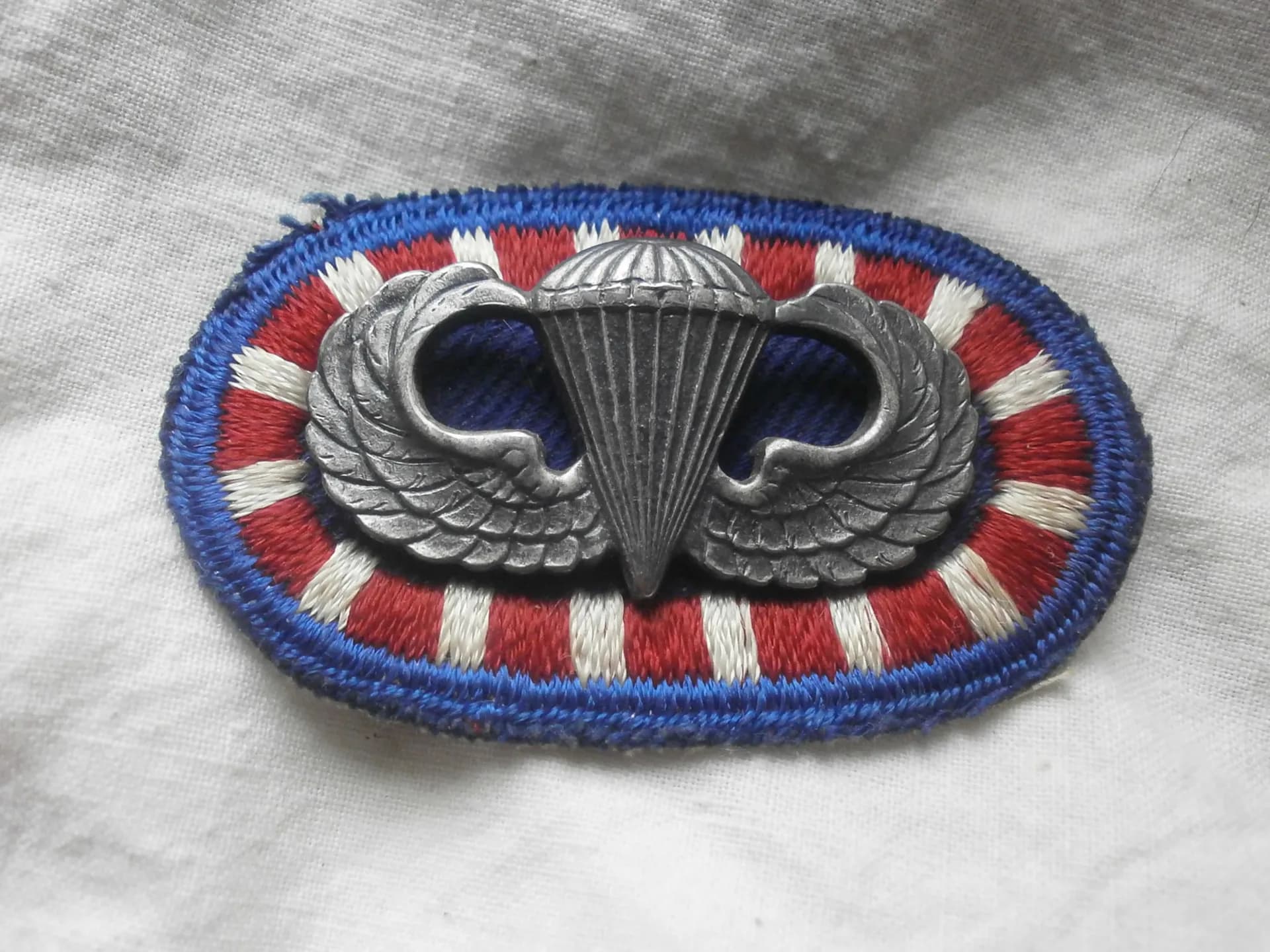 brevet parachutiste  127e Bataillon du Génie Aéroporté (127th Engineer Battalion Airborne) - 1