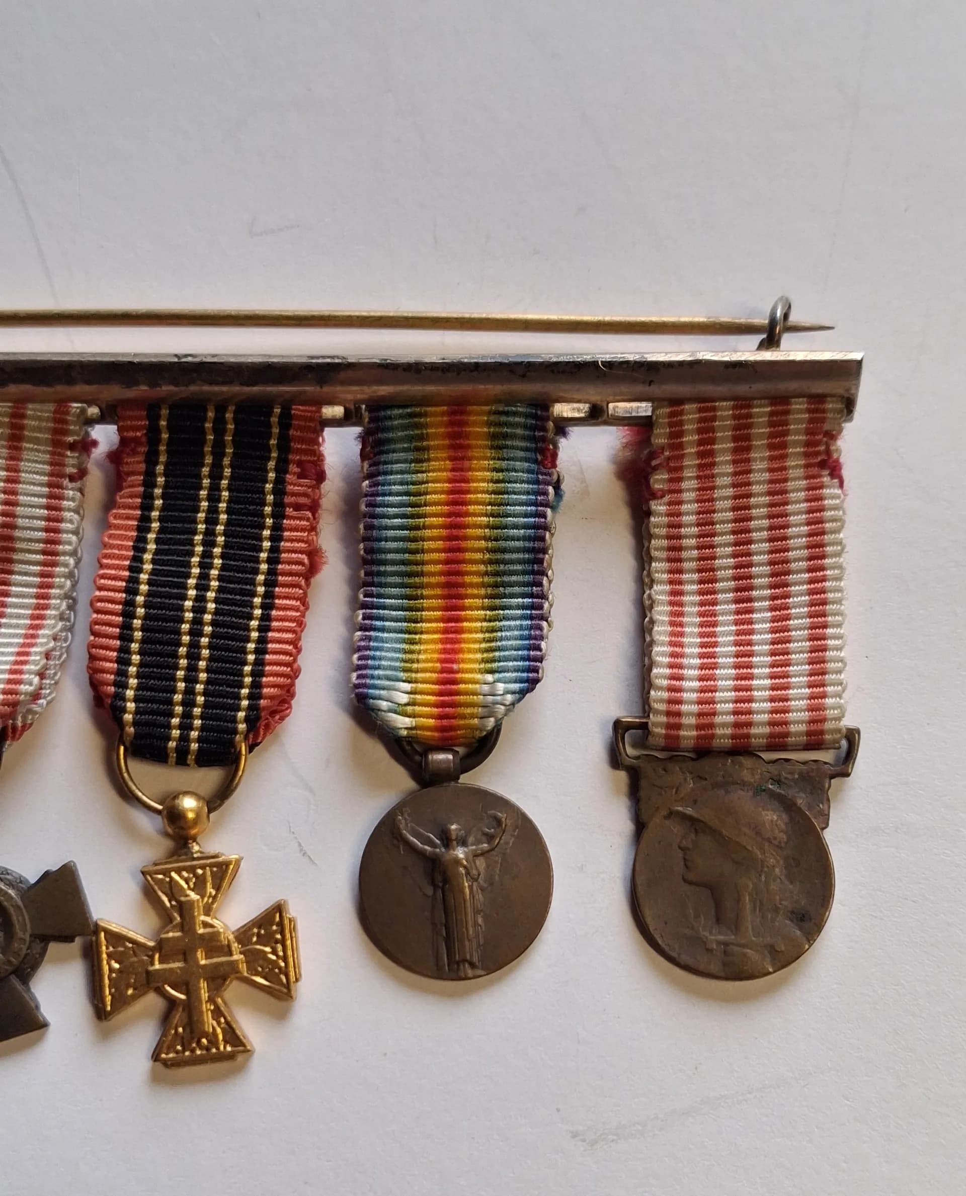 2 barrettes de décorations miniatures ww1 et ww2 - 4