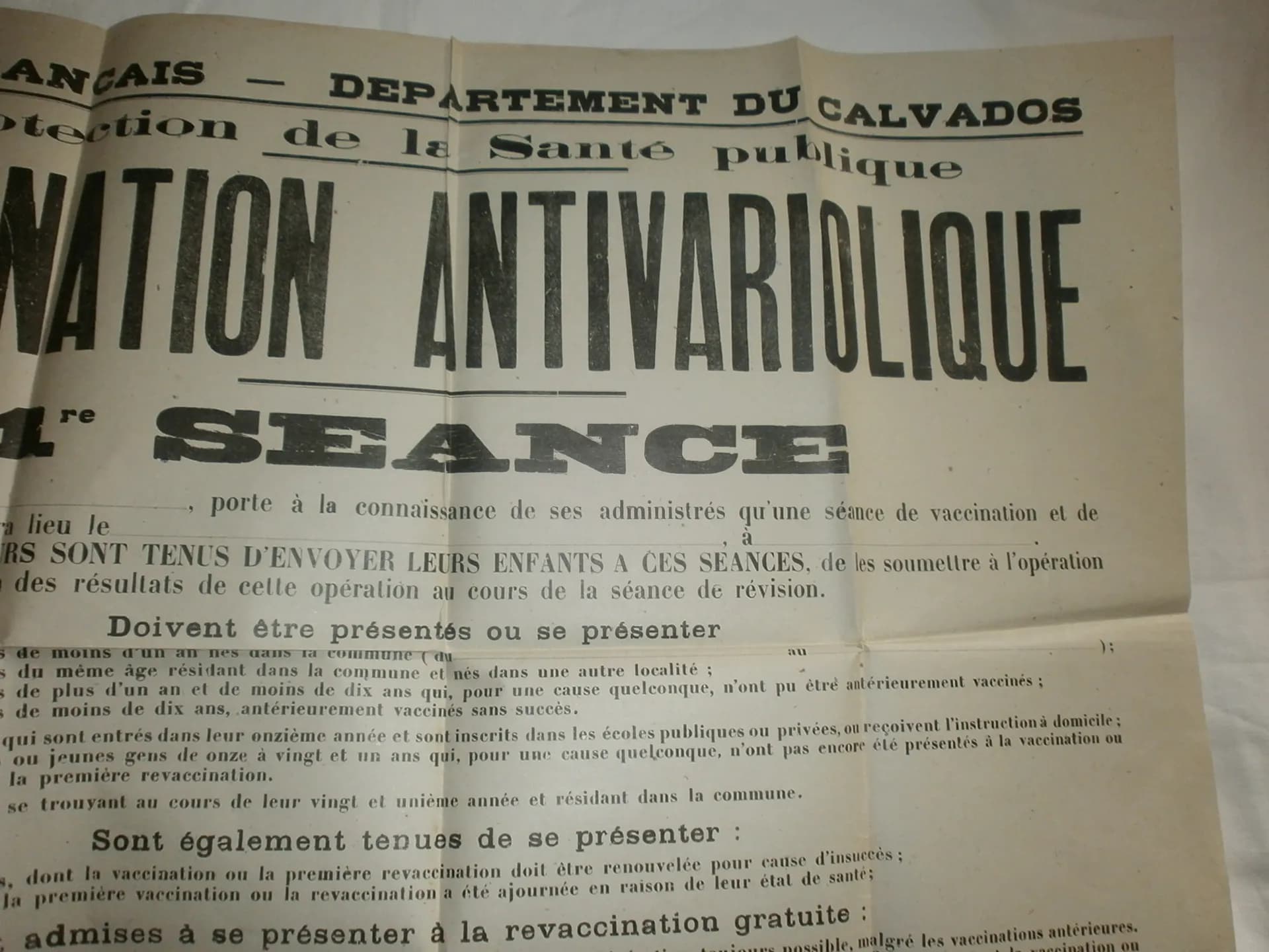 Etat français. Affiche (vierge) pour une campagne de vaccination. Calvados - 4