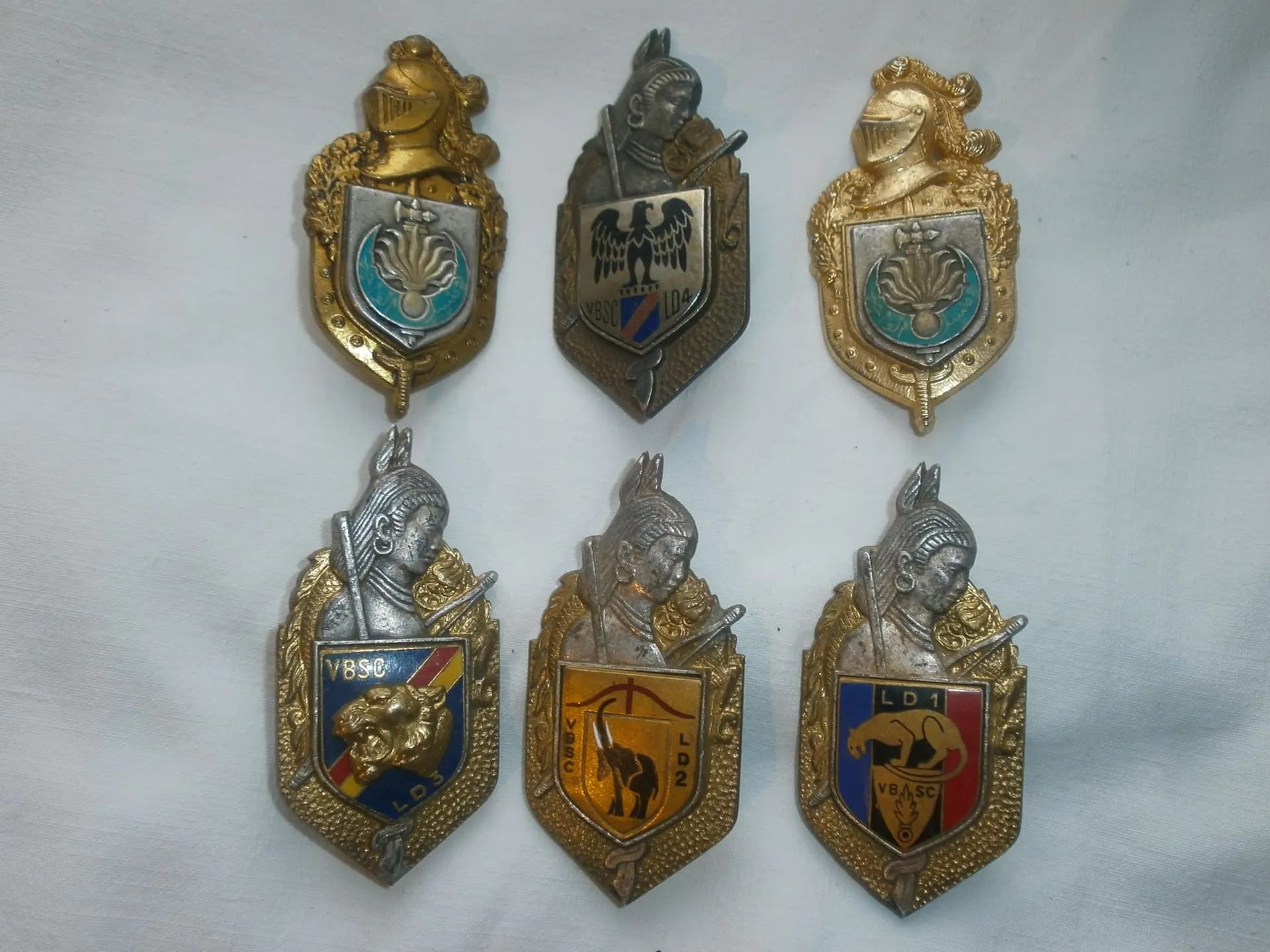 lot 6 refrappes insignes Gendarmerie - 1