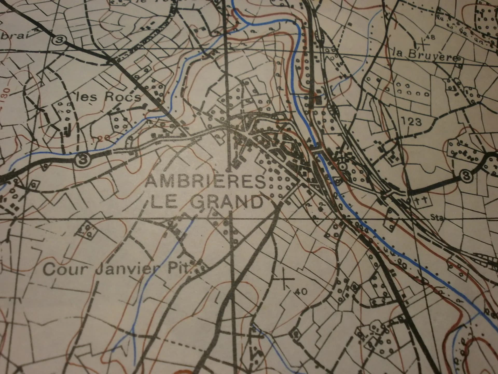 Carte britannique Ambrières-le-Grand 1/25 000 Août 1944 - 6