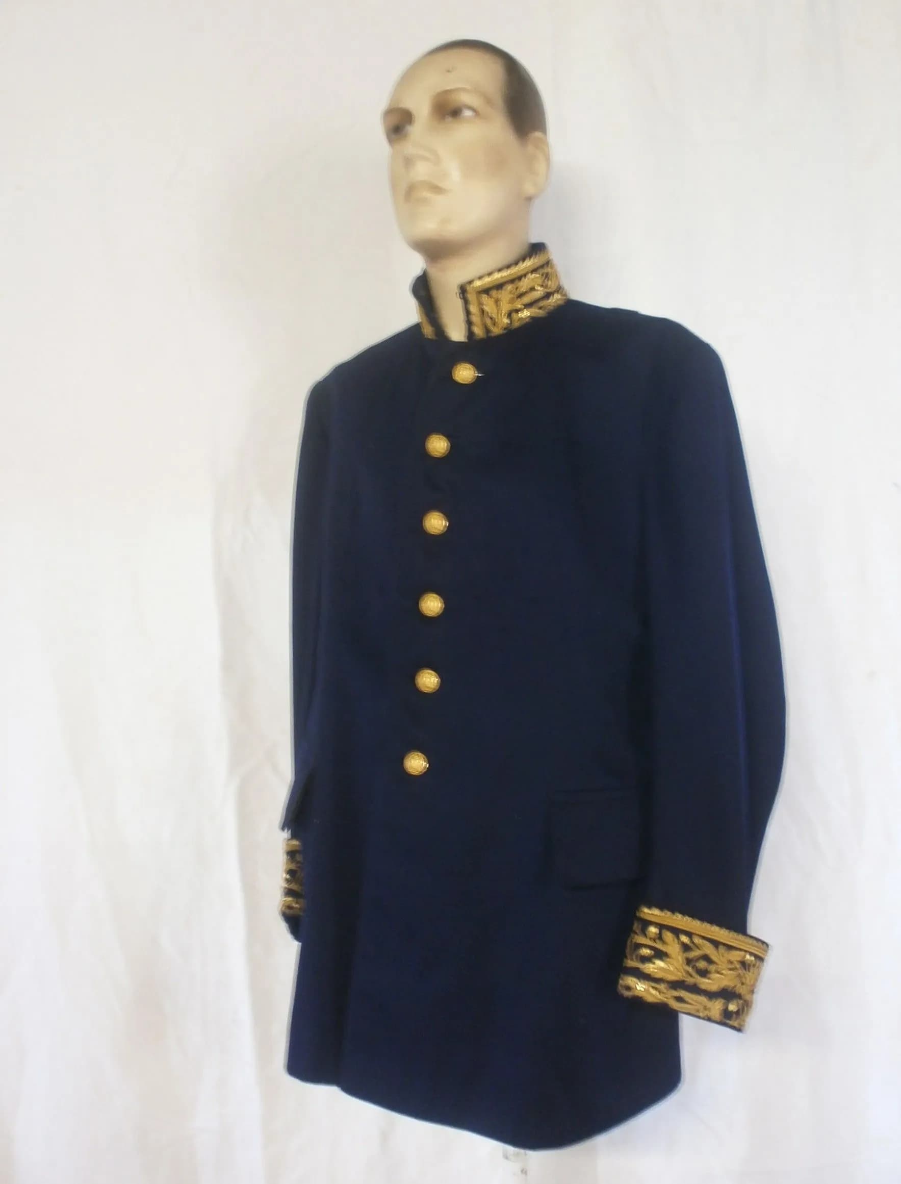 veste d'un administrateur colonial et inspecteur des affaires politique Indochine  - 1