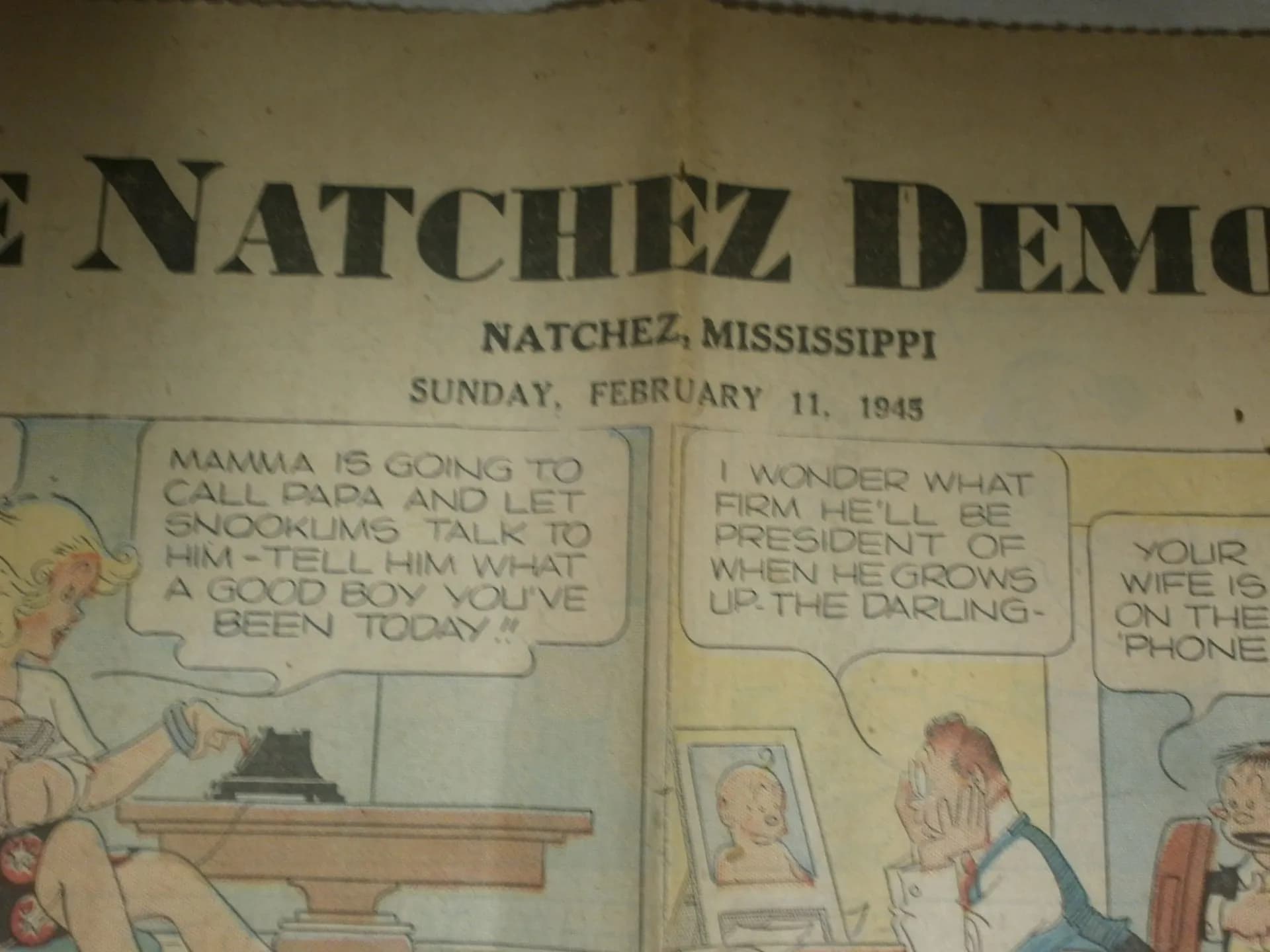 journal couleurs américain 11 février 1945. The Nathchez Democrat - 5