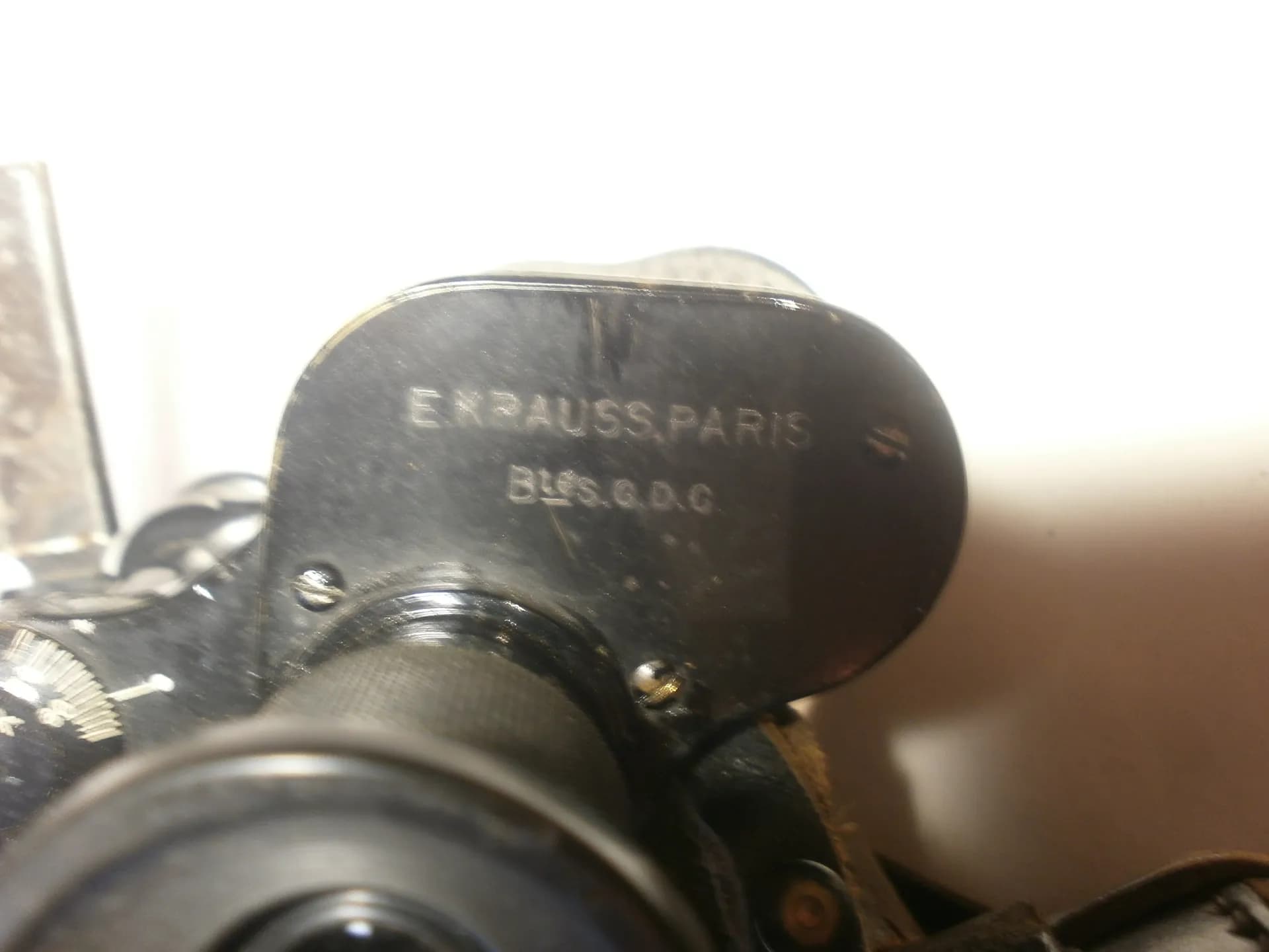 Paire de jumelles 8X30  E Krauss paris SGDG - 3