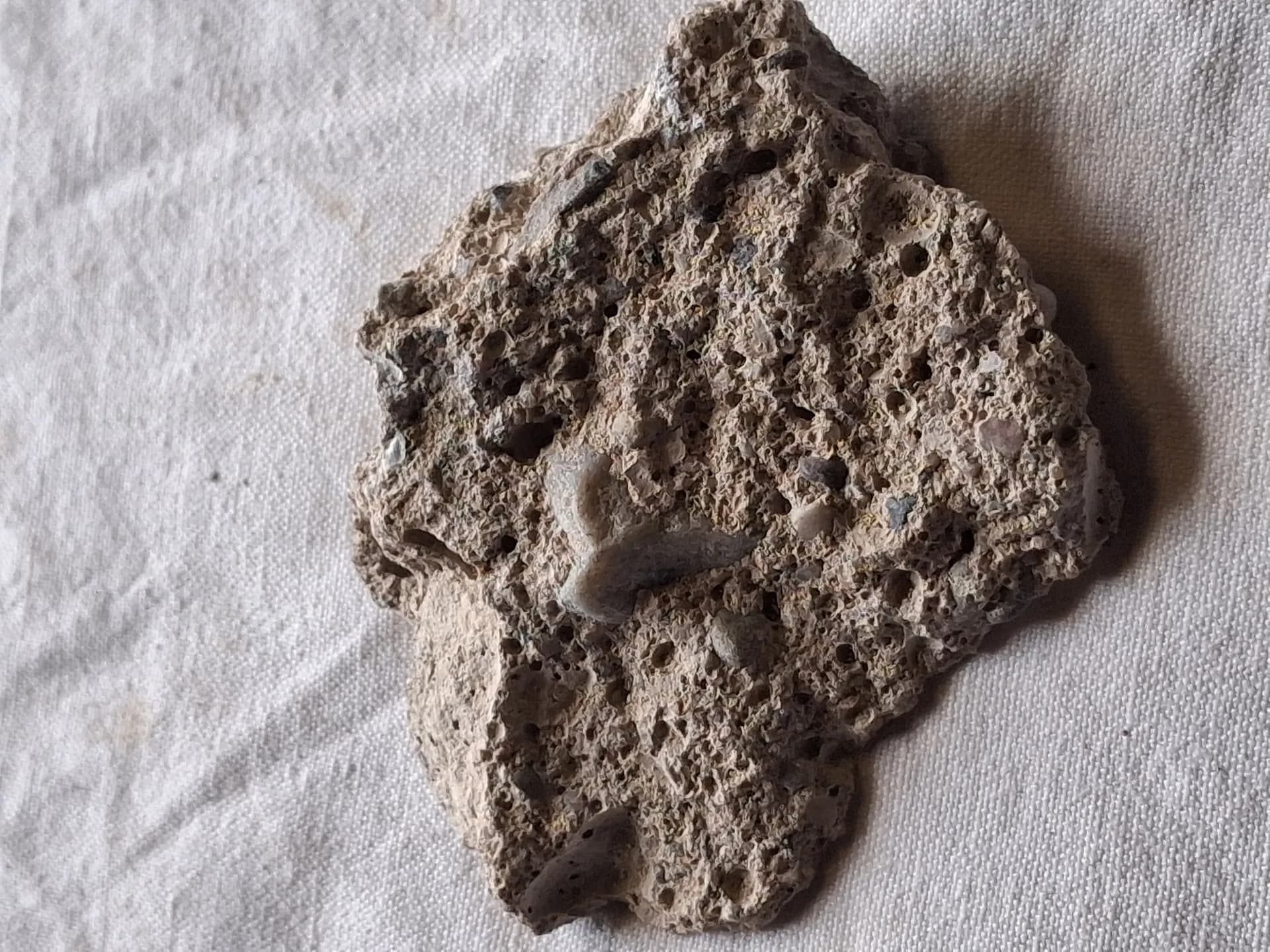 Fragment du mur de Berlin - 4