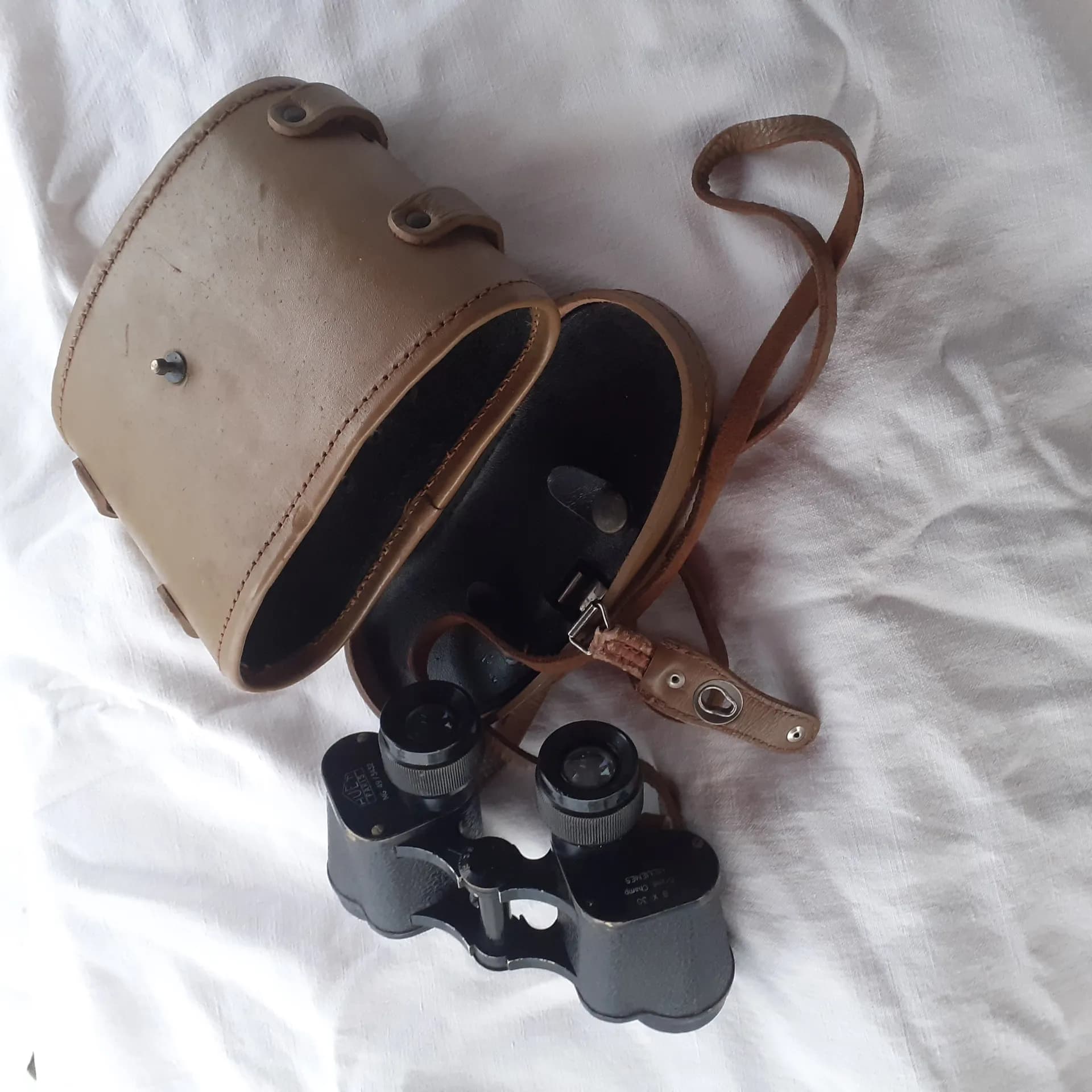 Paire de jumelles modèle 1949 - 1