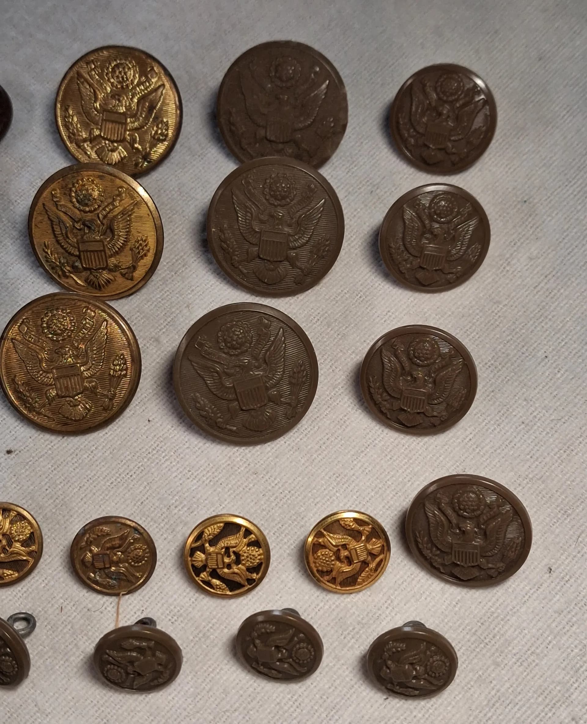 Lot de 30 boutons US WW2 - 3
