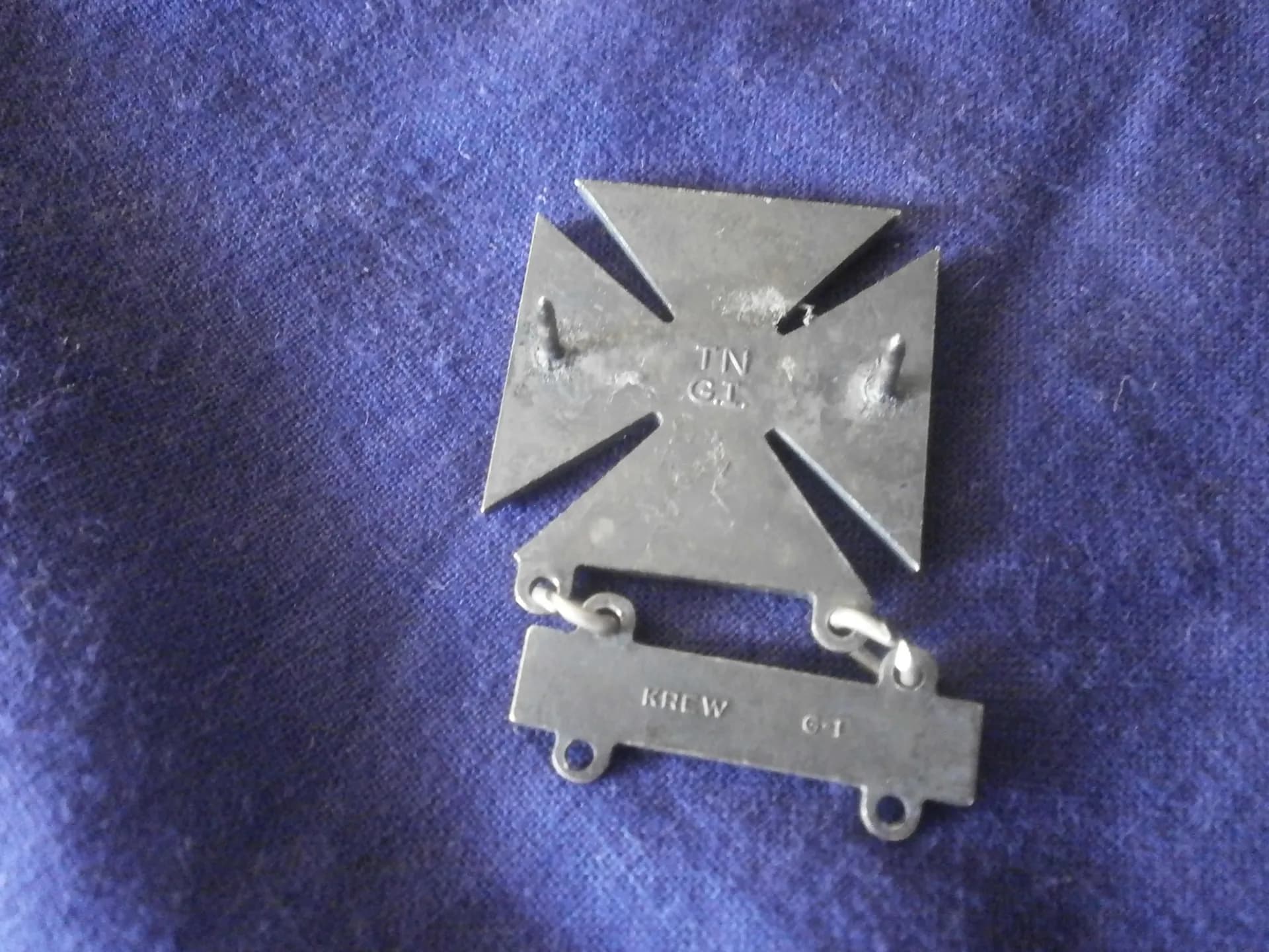 brevet "lancer à la grenade" marqué TN GI et Krew  G-1. fabrication postérieure à la 2e guerre mondiale - 2