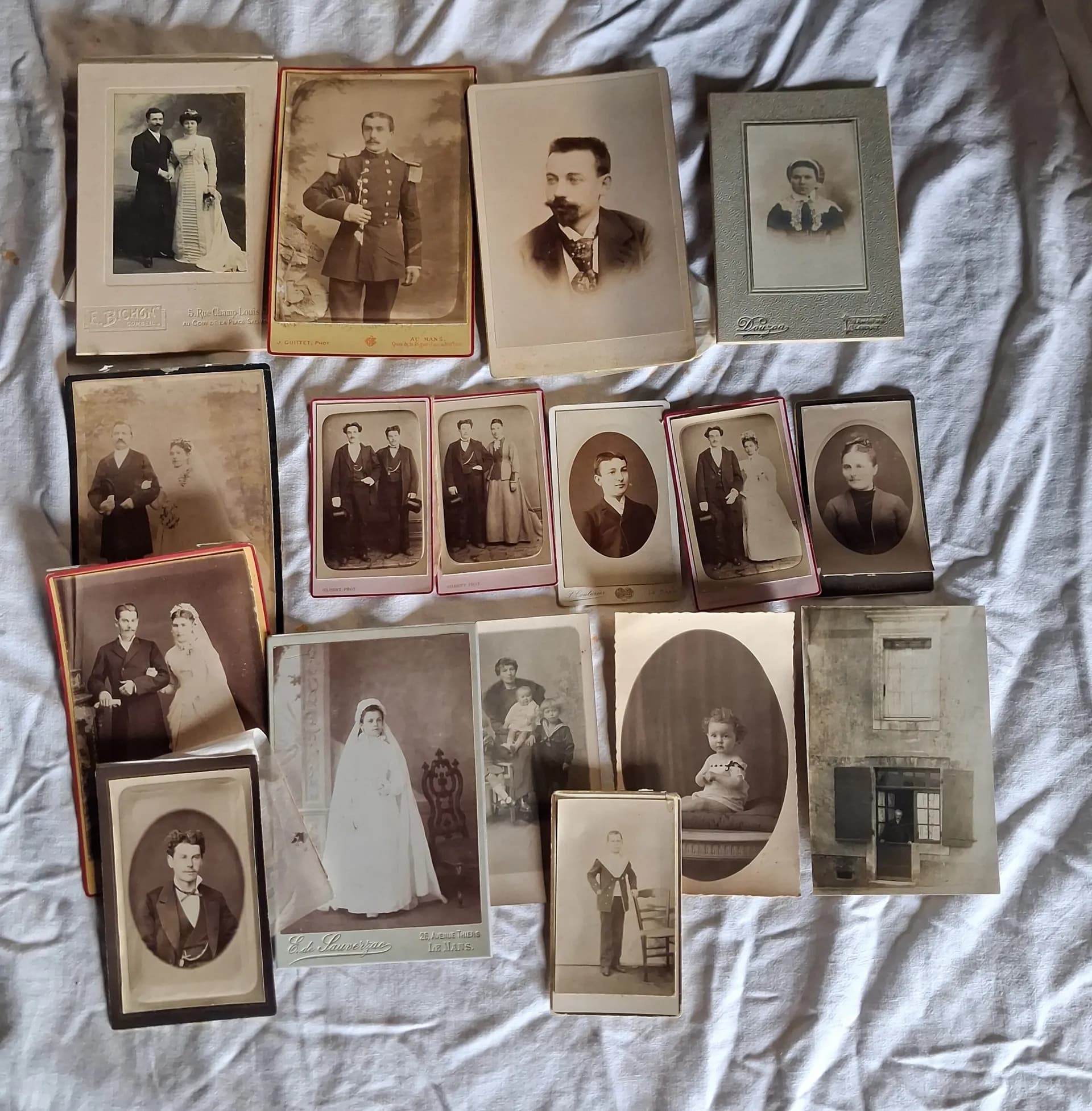 Lot 80 photos. Photos cartes - 5