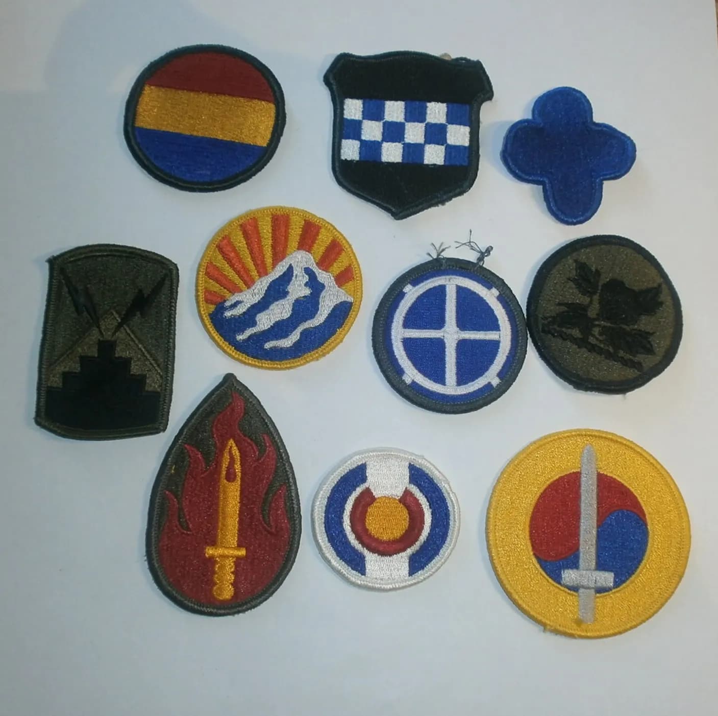 lot de 10 insignes US après 1950 (Vietnam, actuels ...) - 1