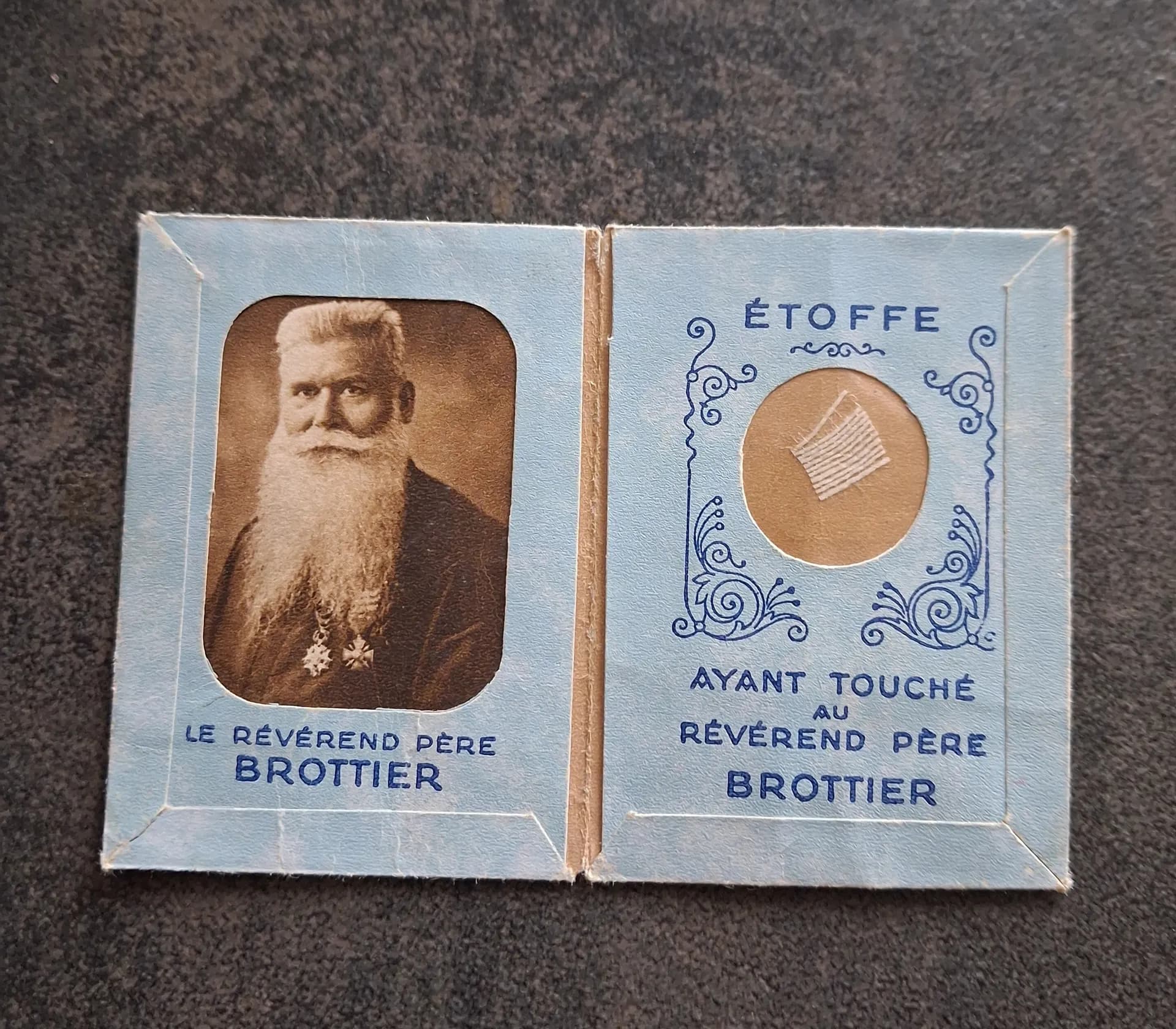 Aumonier militaire. image pieuse  - 1