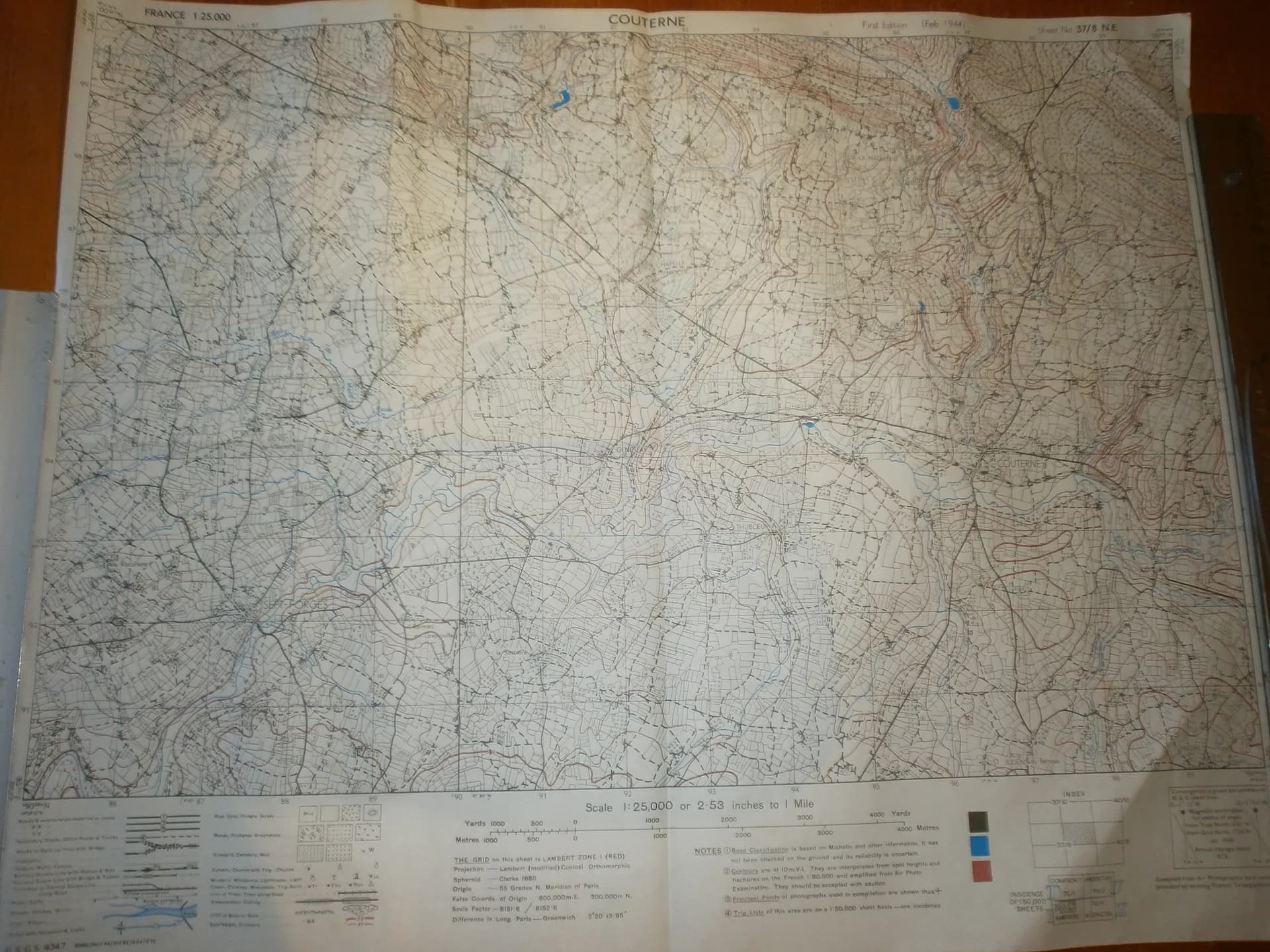 Carte britannique Couterne 1/25 000 édition juillet 1944 - 1