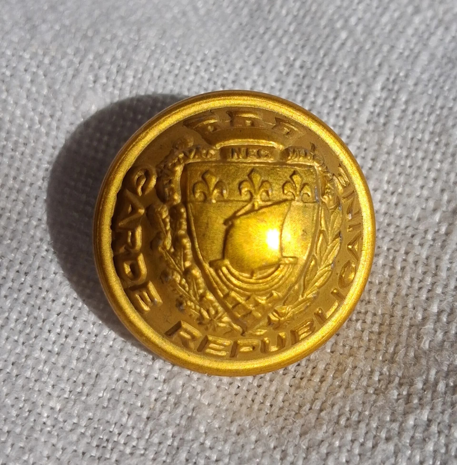 5 boutons garde républicaine  - 1