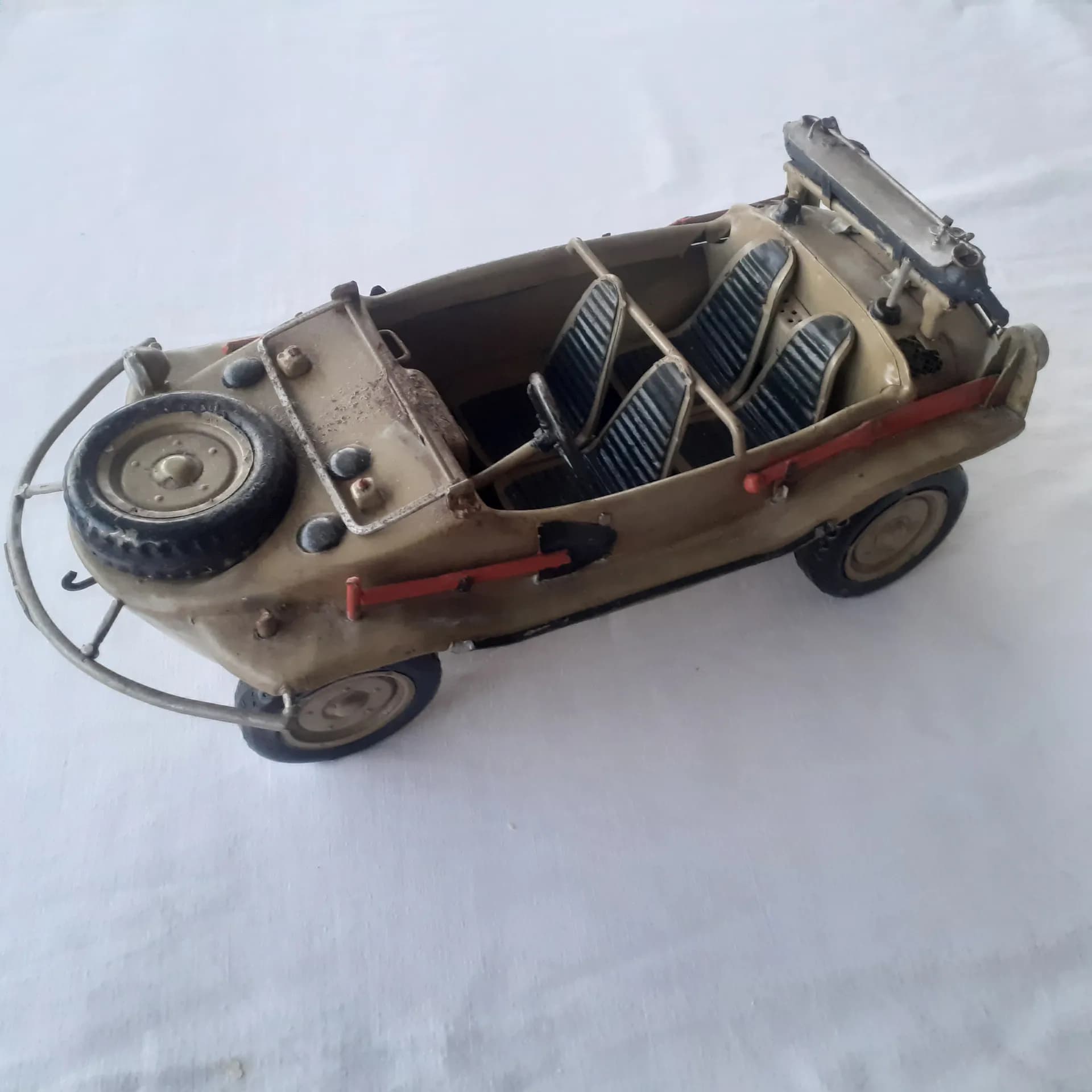 Maquette schwimmwagen - 1